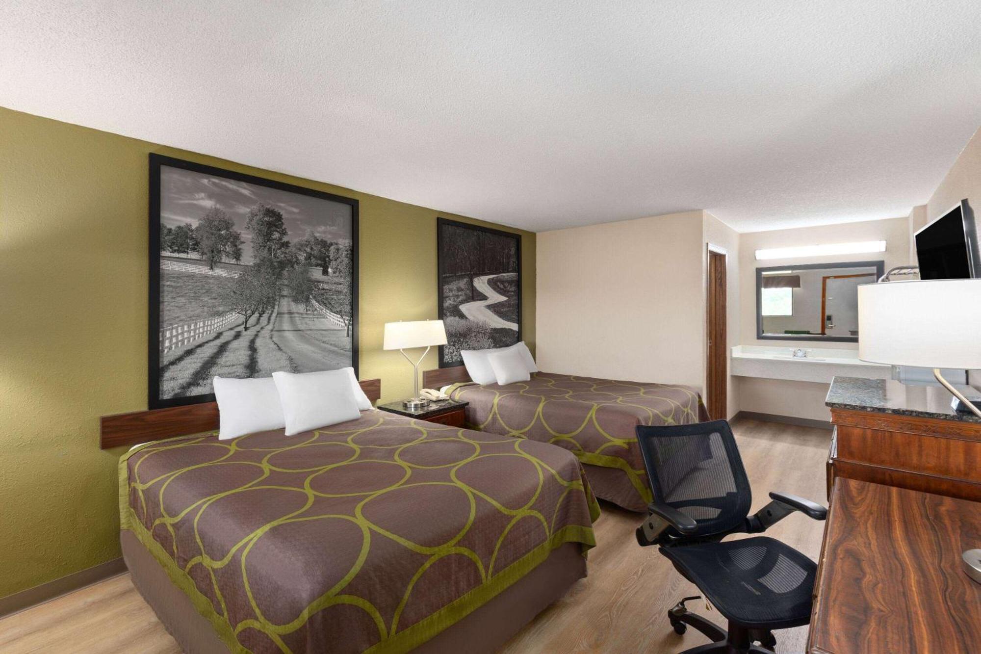 Super 8 By Wyndham Fort Mitchell Cincinnati Area Εξωτερικό φωτογραφία