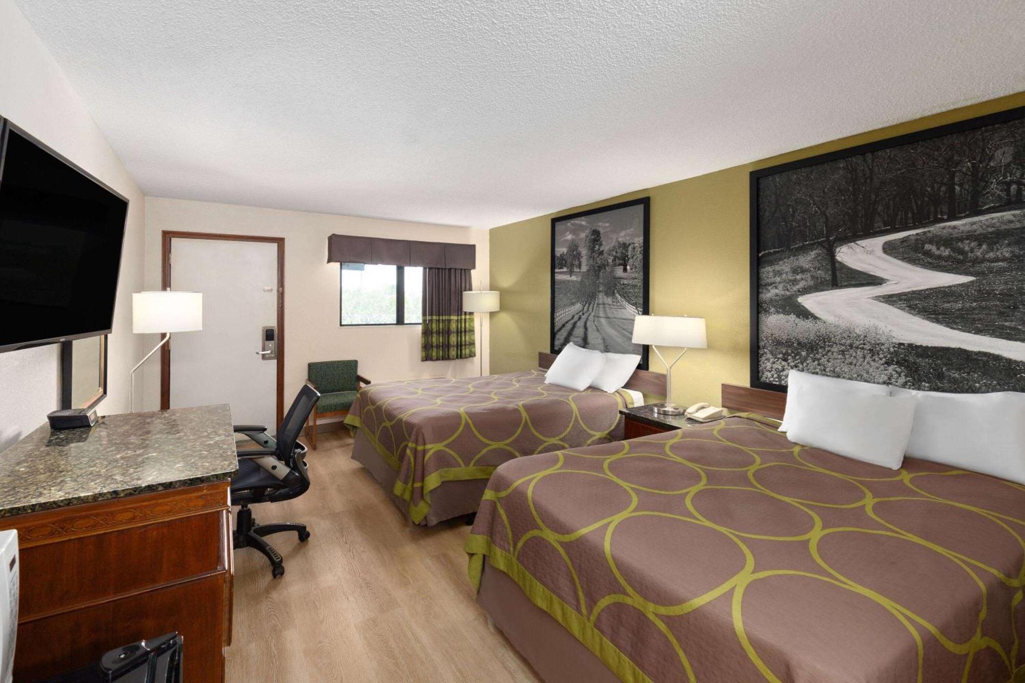 Super 8 By Wyndham Fort Mitchell Cincinnati Area Εξωτερικό φωτογραφία